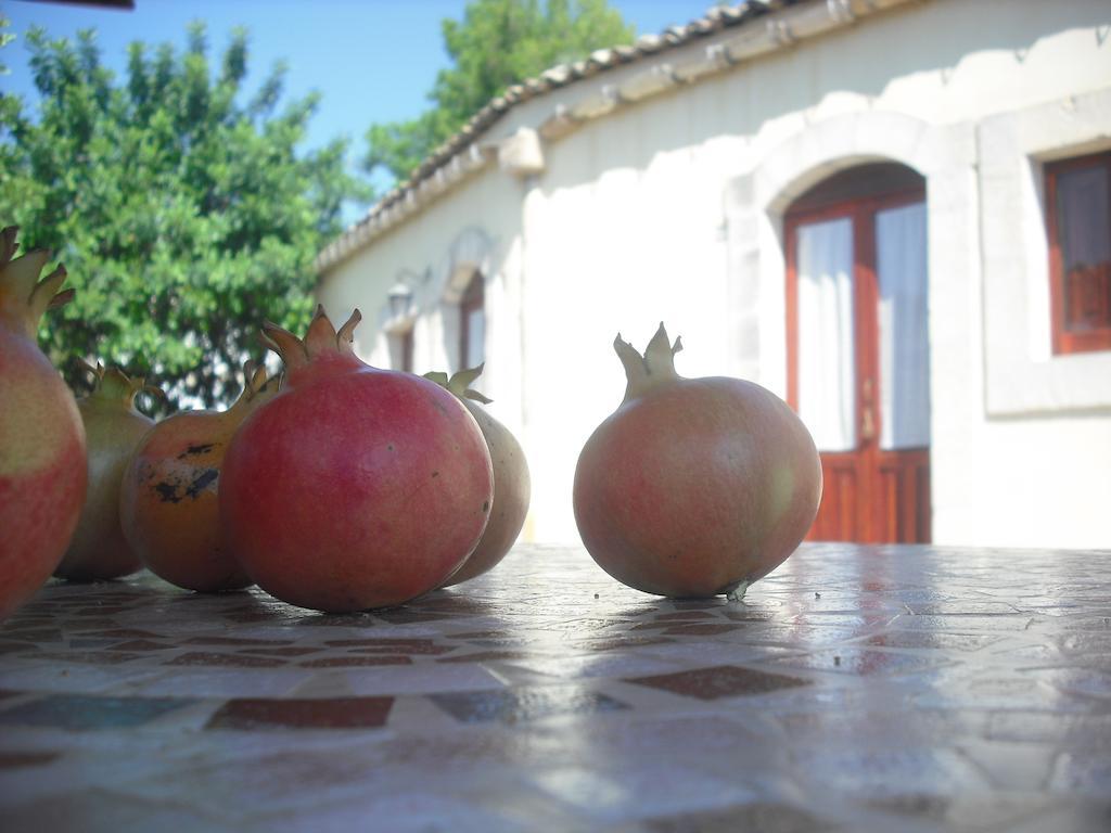 La Suma Sumalia Bed and Breakfast Noto Eksteriør billede