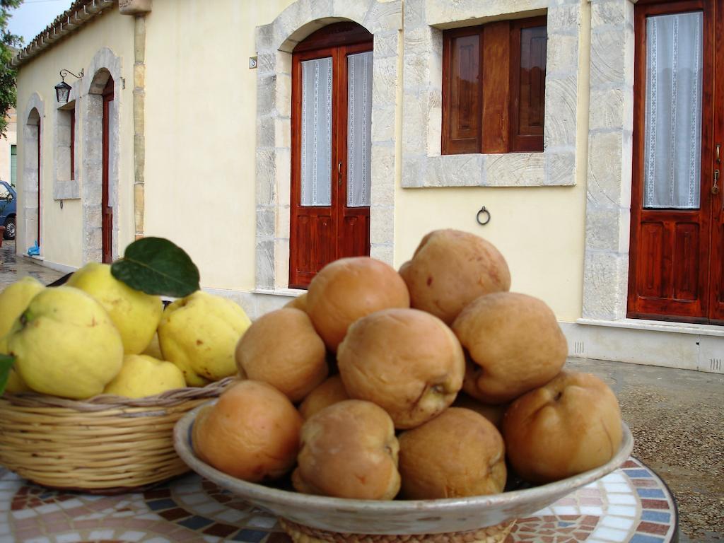 La Suma Sumalia Bed and Breakfast Noto Eksteriør billede
