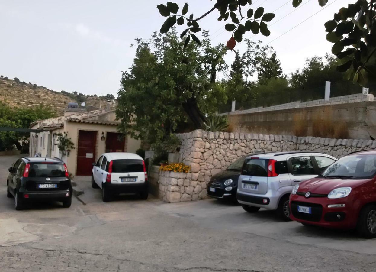 La Suma Sumalia Bed and Breakfast Noto Eksteriør billede
